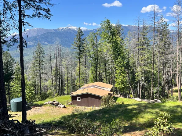 3590 Union Ridge Rd, Weaverville, CA 96093