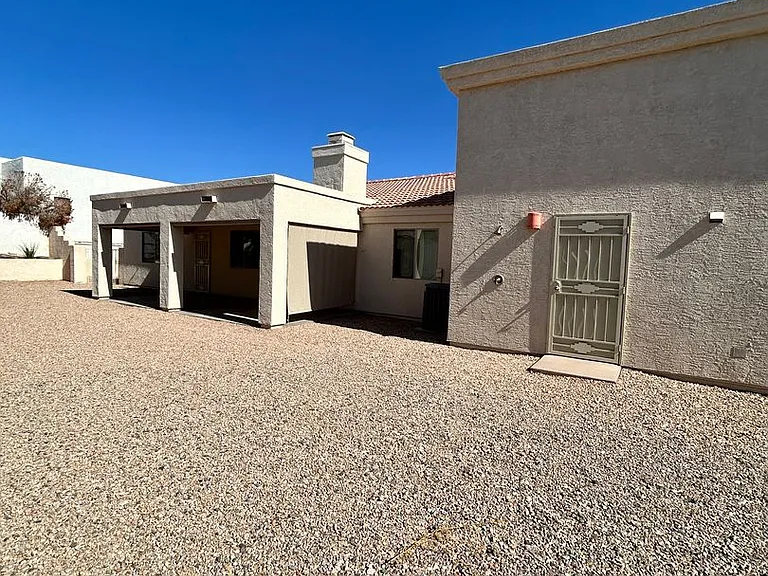 1821 Ambassador Dr — Photo 30
