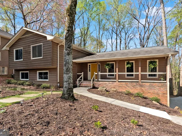 250 Martin Ridge Ct, Roswell, GA 30076