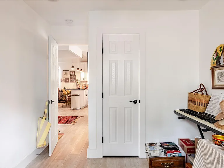 904 Acorn Oaks Dr — Photo 25
