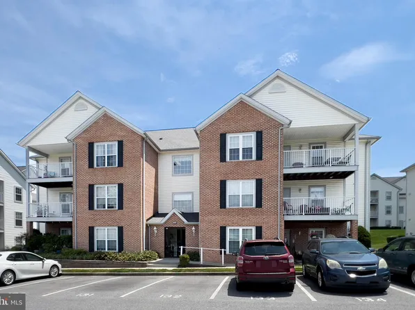 2029 Rudy Serra Dr Unit 2B, Eldersburg, MD 21784