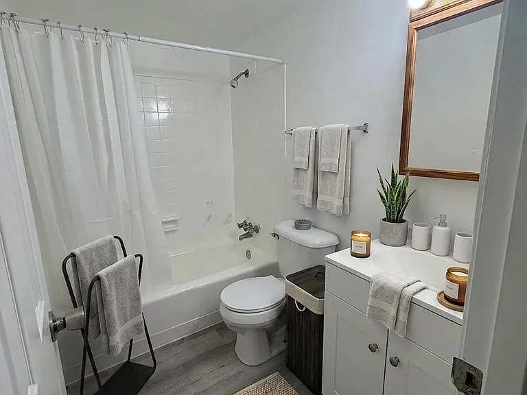 750 Michigan Ave E #4 — Photo 15