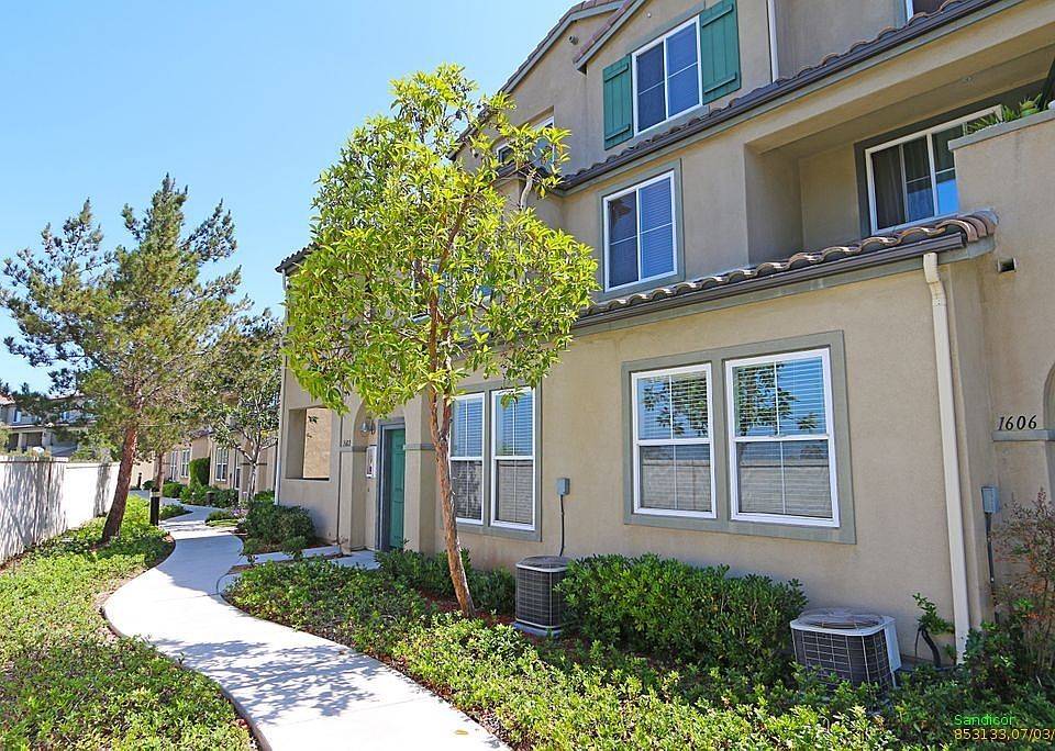 1st image of 1602 Paseo Aurora