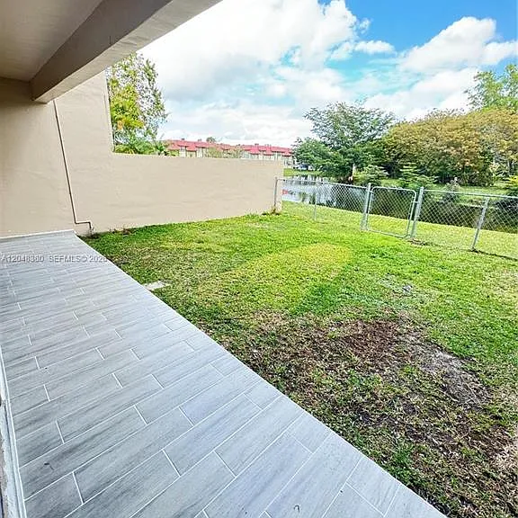 3167 Coral Springs Dr #1 — Photo 8