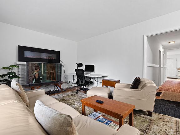 5th image of 445 W Keith Rd #443