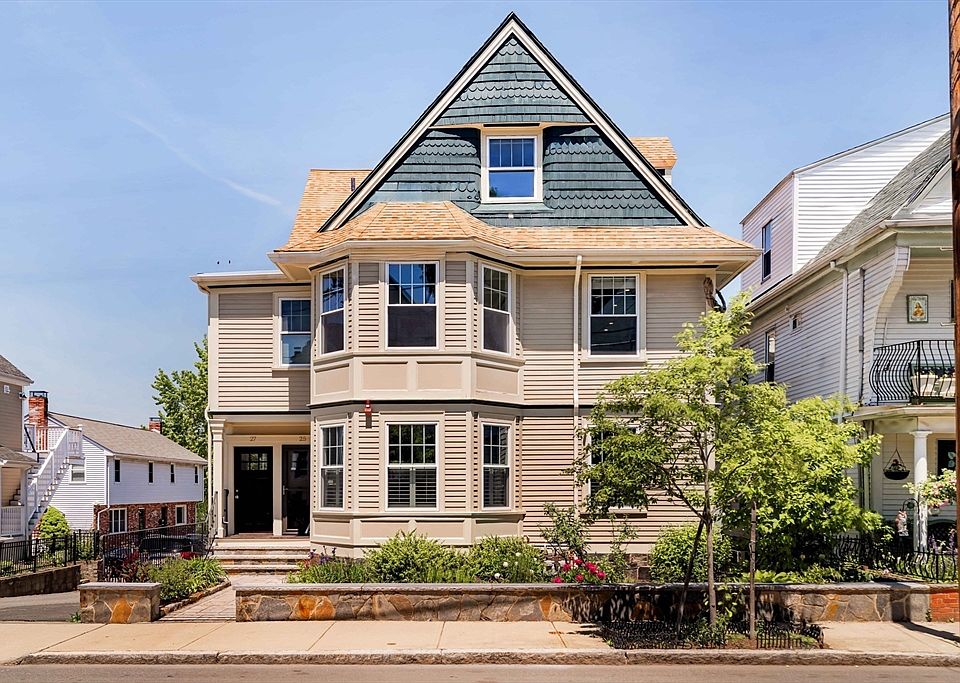 1st image of 27 Albion St #3