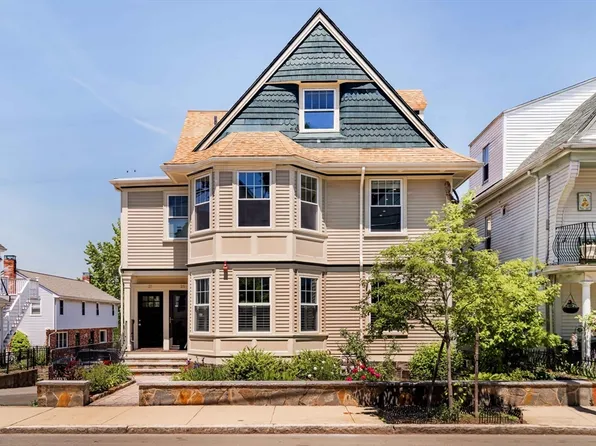 27 Albion St #3, Somerville, MA 02143