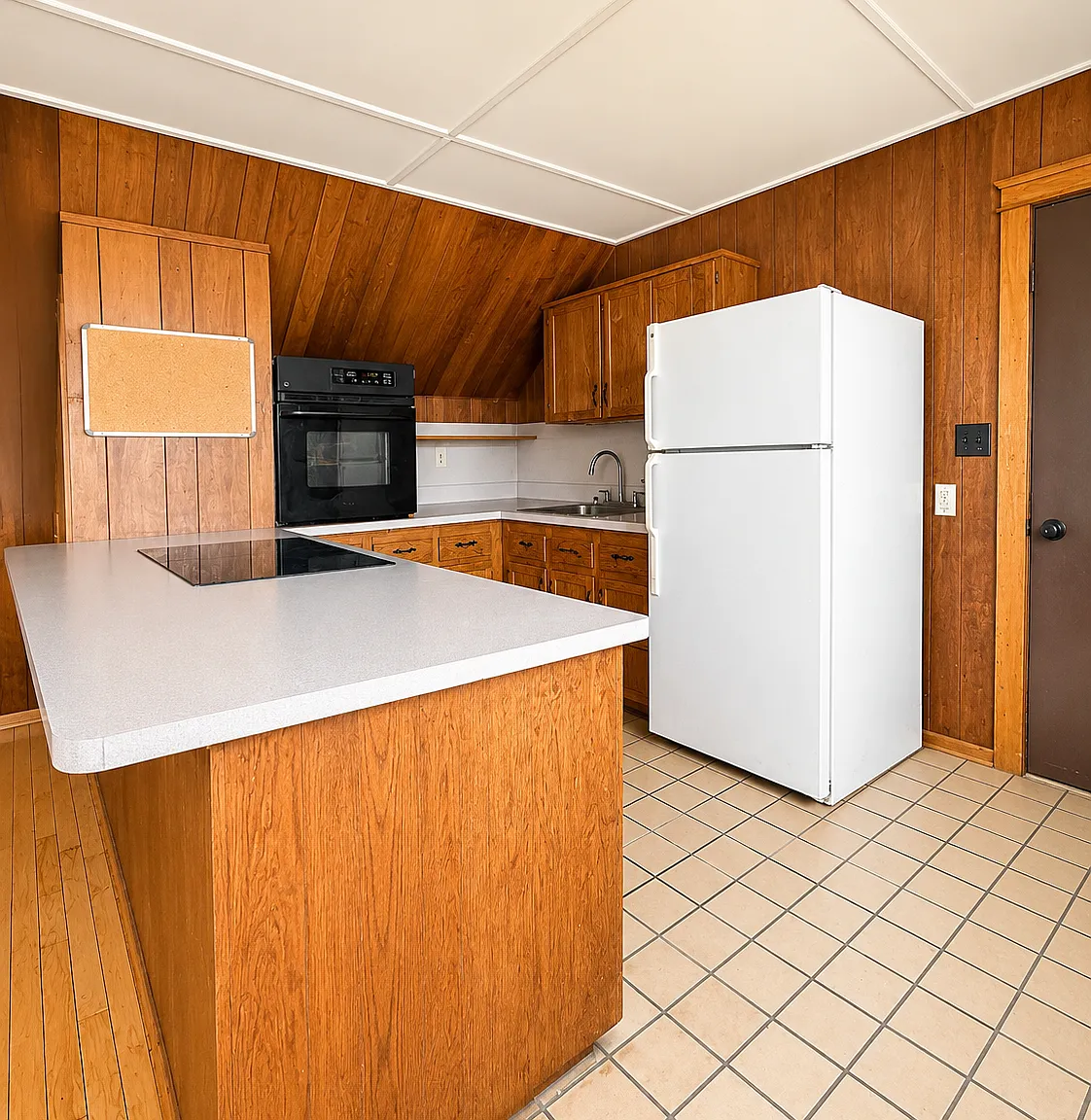 219 Park Street - 4 — Photo 2