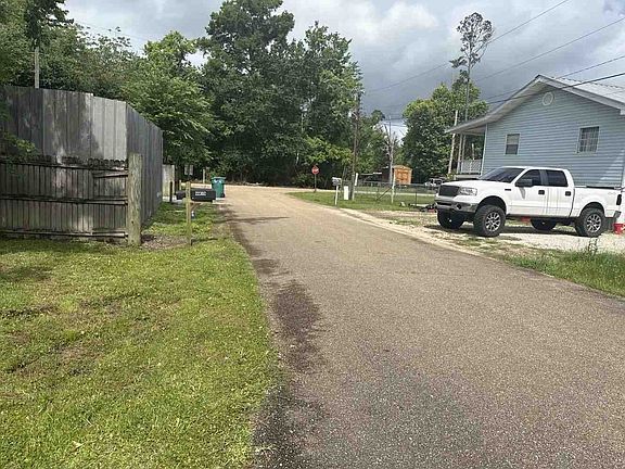 5th image of 22302 Teal St