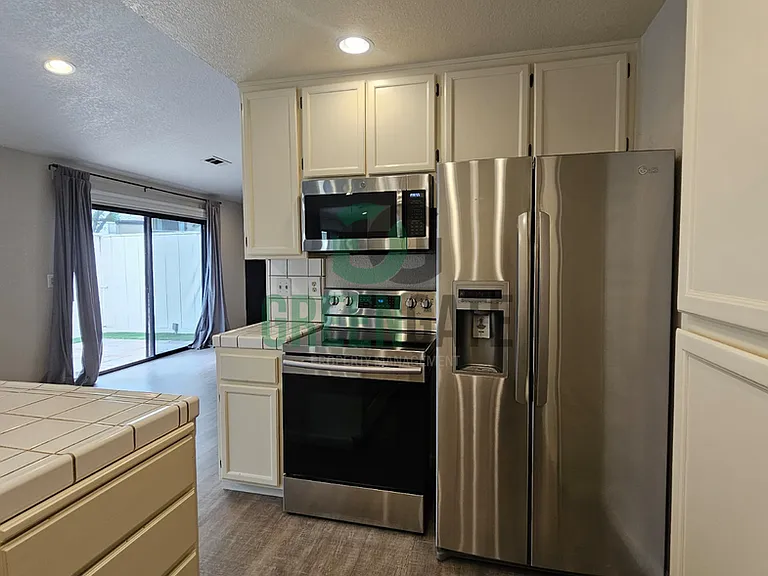 1108 Cedar Creek Dr #1 — Photo 21