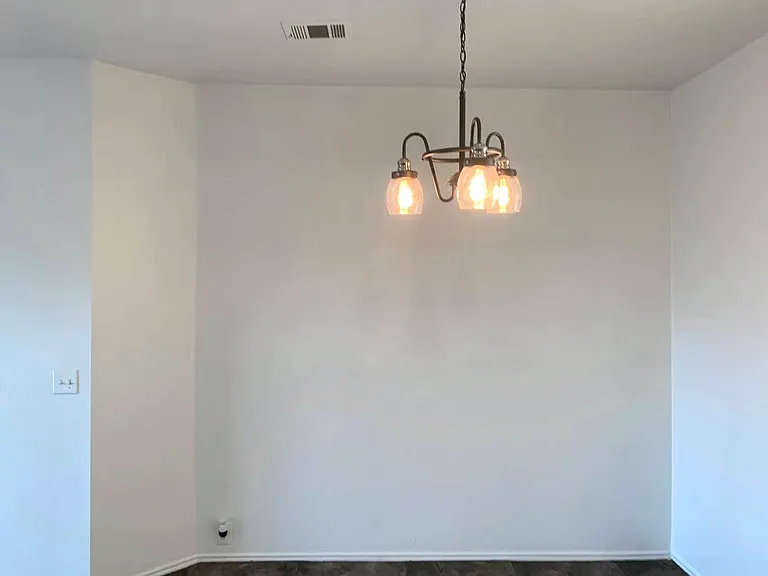 709 Cactus Trl — Photo 11
