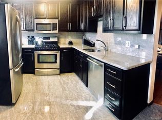 24 Oak Forest Dr UNIT 24, Manchester, CT 06042