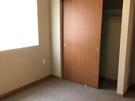 4th image of 12300 Ambaum Blvd SW APT 305