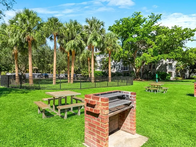 Plantation Gardens — Photo 44