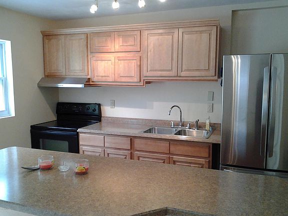 3rd image of 1185 Heather Glen Cir