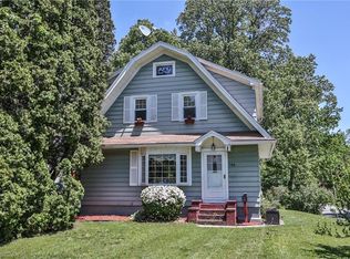 149 Lake Breeze Rd, Rochester, NY 14616