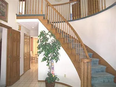 5 bed, 3068 sqft, $3,500 — Photo 3