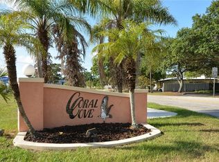 7302 Periwinkle Dr, Sarasota, FL 34231