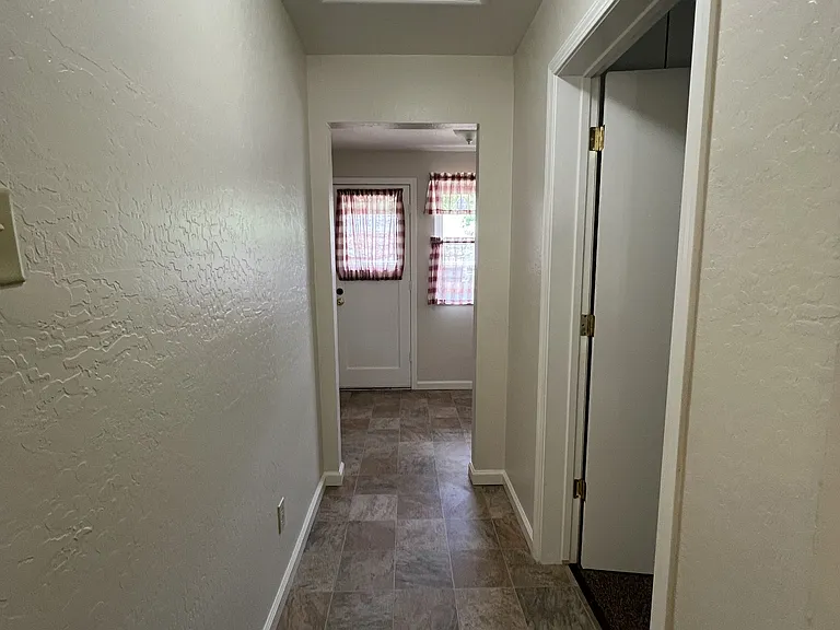 507 Butler St — Photo 17