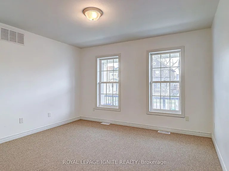 931 Broadway Blvd — Photo 8