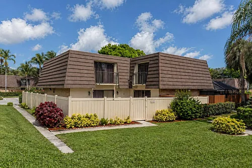 7312 73rd Way Photo 1