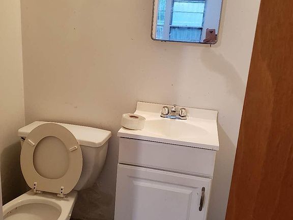 5th image of 6703 Fresh Meadow Ln #1