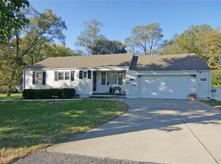 9110 E 87th St, Raytown, MO 64138