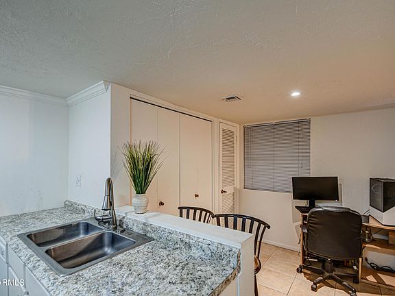 5th image of 1730 W Emelita Ave APT 1005