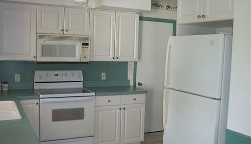 2nd image of 2466 Burnice Dr