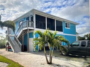 11924 Island Ave, Matlacha, FL 33993