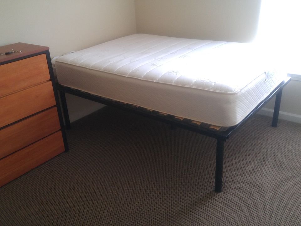 Full Size Bed, Dresser