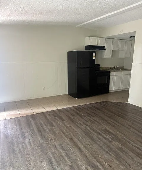 121-3 Doyle Rd — Photo 1