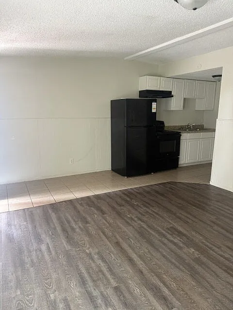 121-3 Doyle Rd