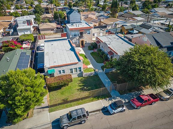 5th image of 3565-79 Fairmount Ave