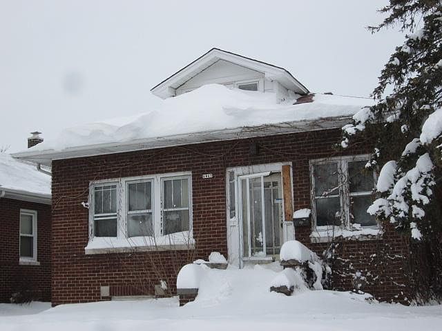 2nd image of 1017 Spruce St
