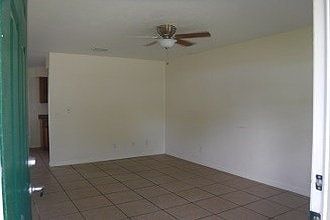 3rd image of 510 NW 4th Ave