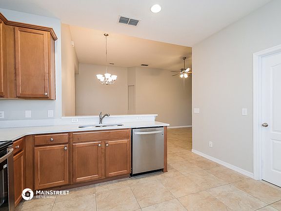 5th image of 2160 Laparelle Dr