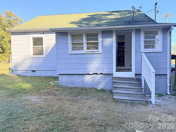 2nd image of 503 N Myrtle School Rd