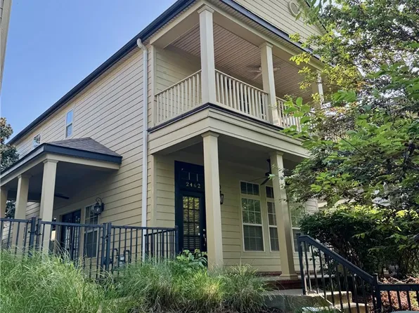 2462 E Frontier Elm Dr, Fayetteville, AR 72703