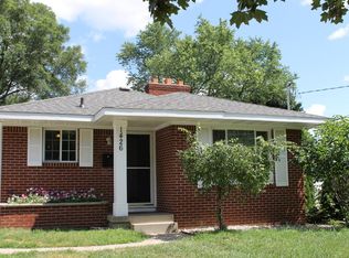 1426 Valley Ave NW, Grand Rapids, MI 49504