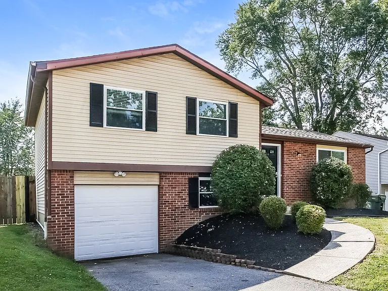 2891 Freedom Trl — Photo 6