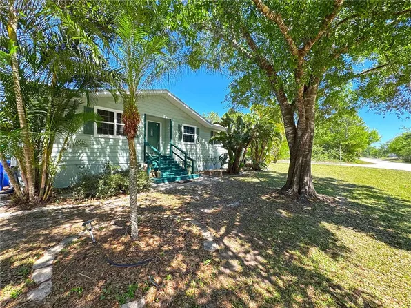 10320 92nd St, Vero Beach, FL 32967