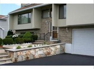 12 Concord Rd #RD-599, Stoneham, MA 02180