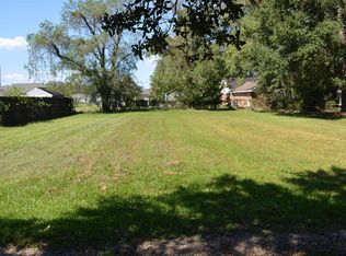 S Arceneaux Ave, Gonzales, LA 70737