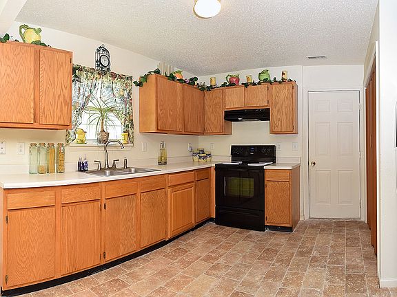 5th image of 8926 Lighthorse Dr