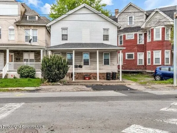 404 Railroad Ave, Scranton, PA 18505