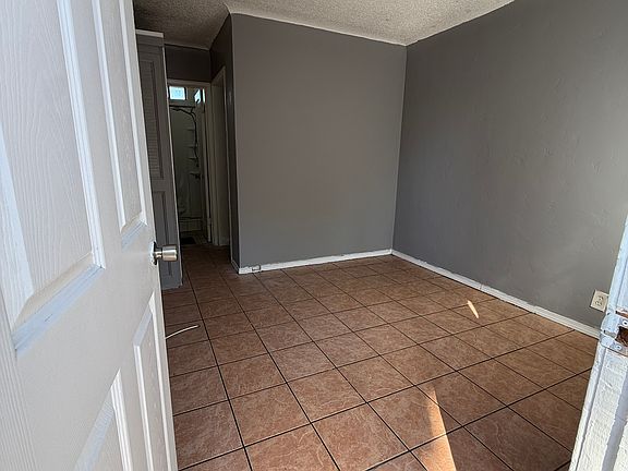 2nd image of 6125 Stafford Ave Unit D