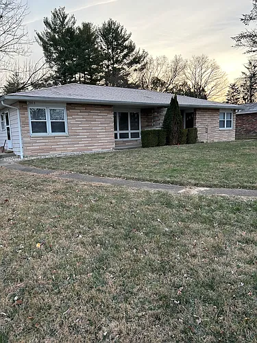 200A N Smith Rd #A Photo 1