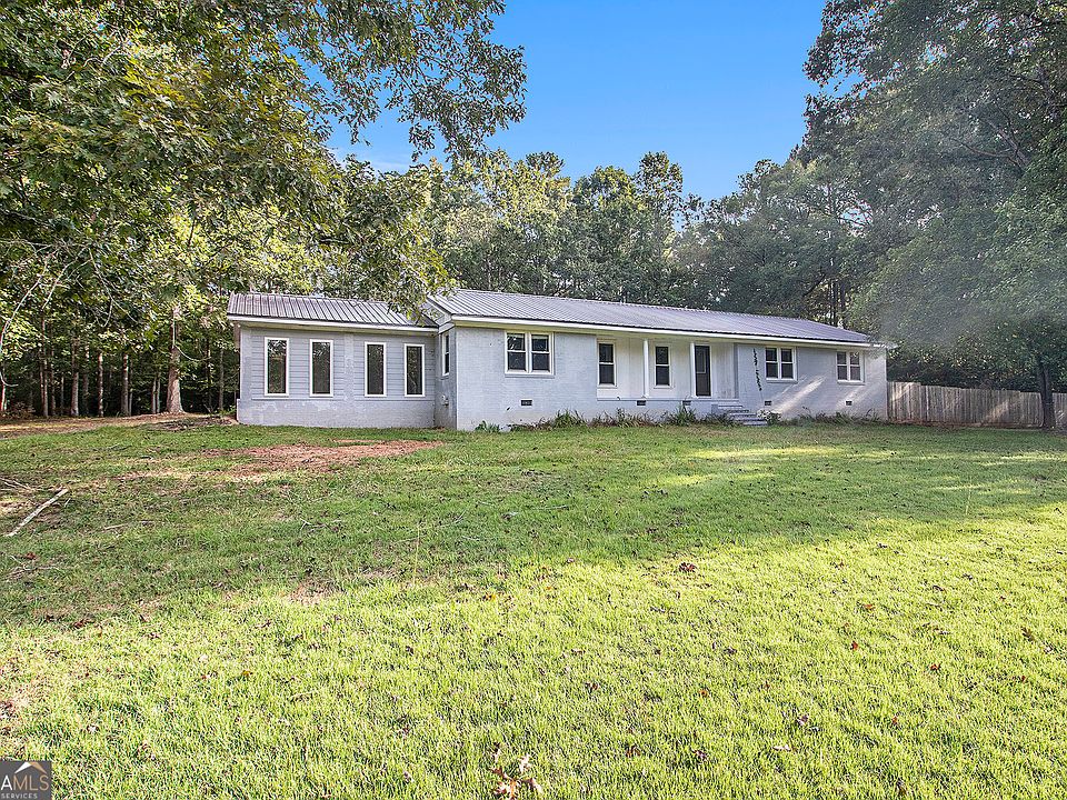 1st image of 296 Oakhill Dr