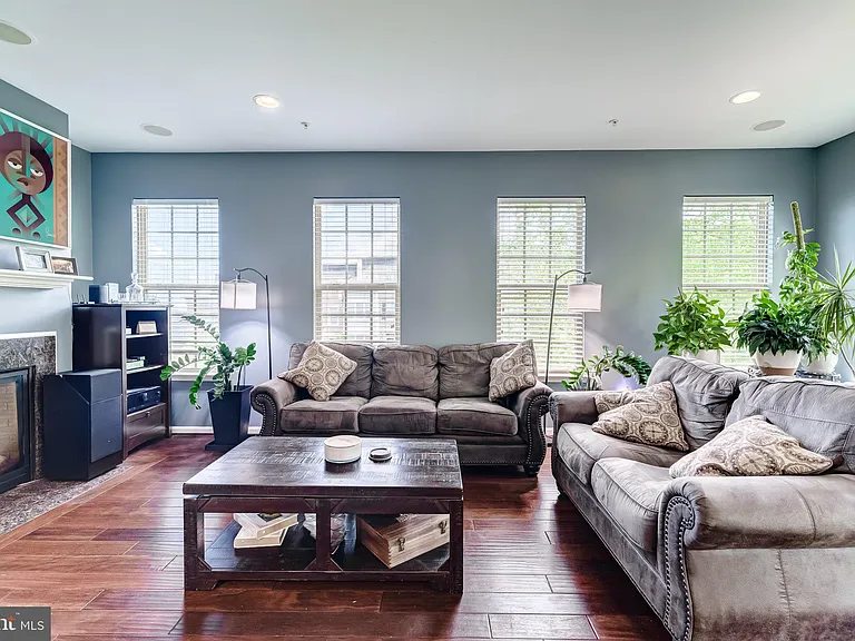 510 Overlook Park Dr #32 — Photo 15